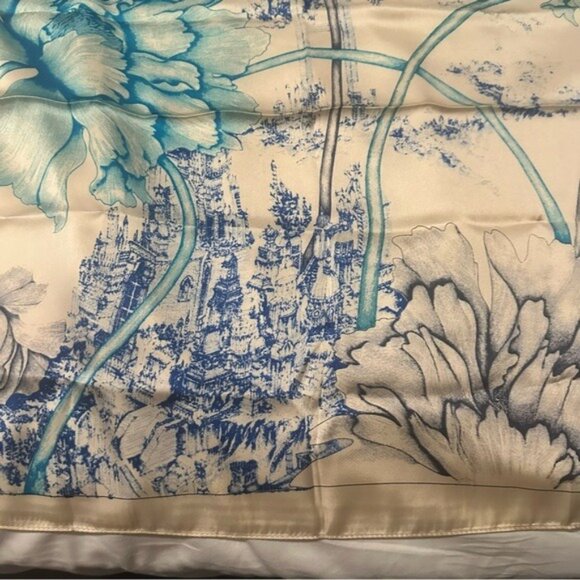 Satin Scarf Women neckerchief Shawl Floral Scene 21"x21" peony-style blooms - Picture 9 of 13